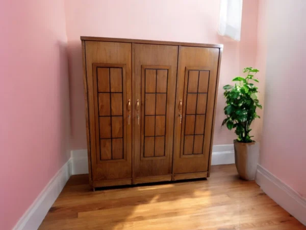 Classic cupboard by homodenza