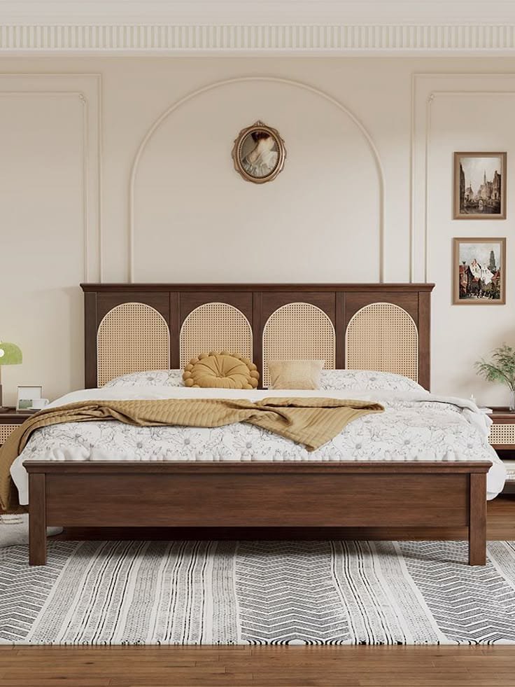 26 Royal Harmony Bed