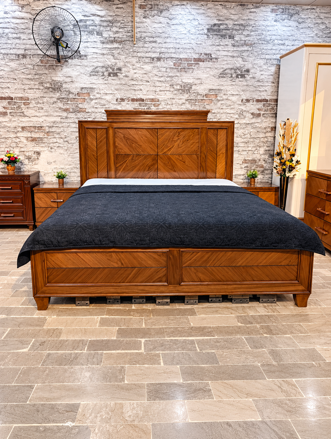 Walnut Reflection bed Walnut Reflection bed