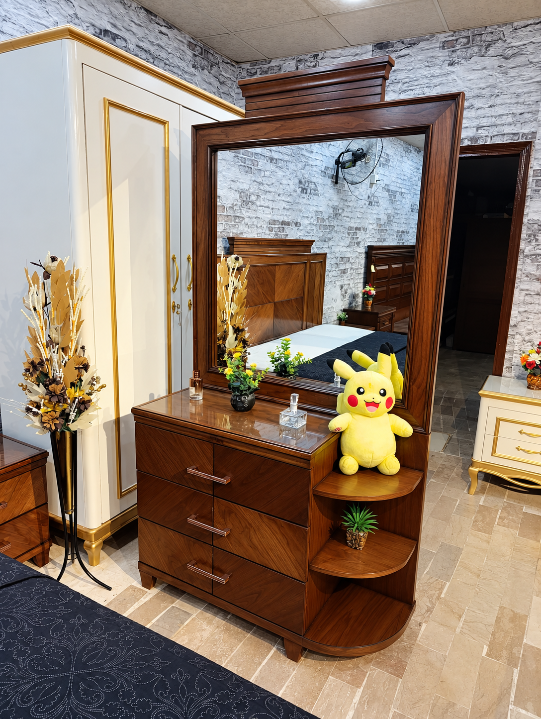 Walnut Royale Dresser Suite